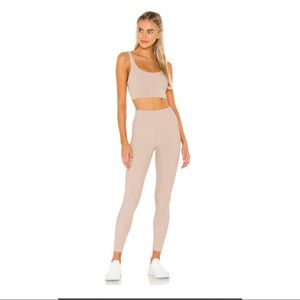 Beach riot SET Ayla leggings & Leah sports bra